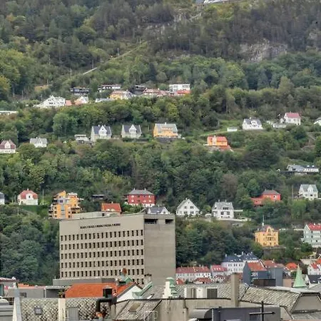 Luxurious Penthouse In The Middle Of City Center Apartamento